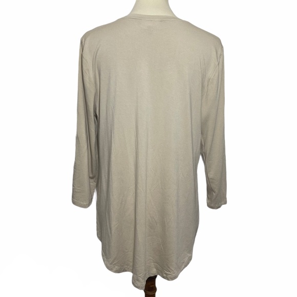 JM Collection 3/4 Sleeve Top - Picture 2 of 10